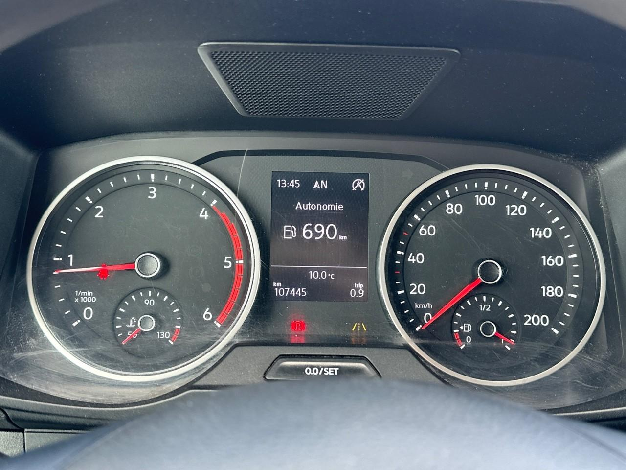 Volkswagen Crafter van 35 l3h3 2.0 tdi 140 ch business — photo 22