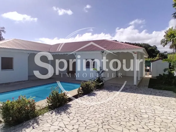 PETIT-BOURG : VILLA T4