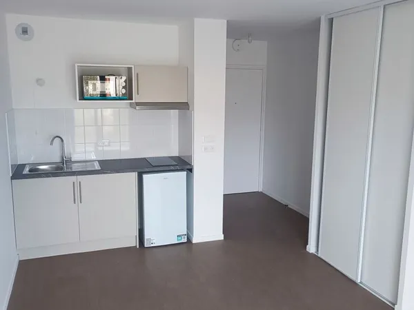 STUDIO 25 m² - SECTEUR FACULTÉ - DIJON