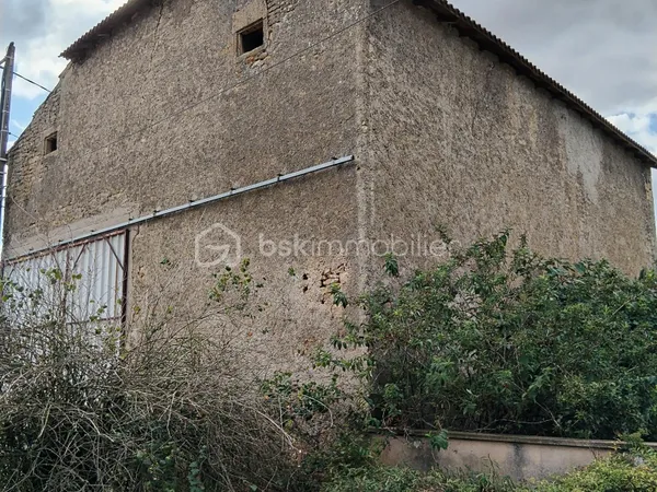 Maison 1 pièce 100 m²