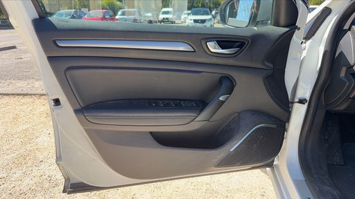 Renault Megane 1.2 TCe 130 Energy - GT Line – 2018 – 99525 km – Essence – Boîte Manuelle — photo 25