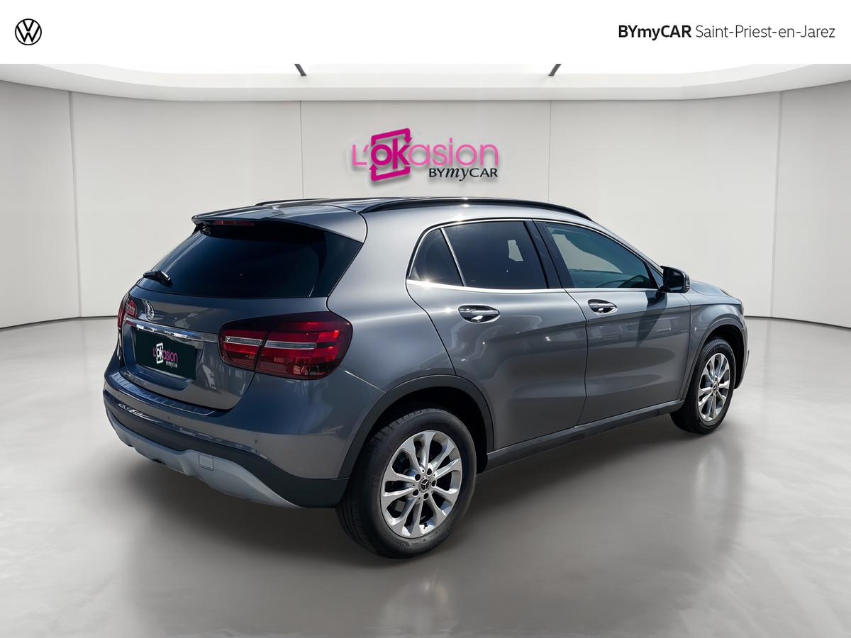 Mercedes GLA 200 d 7-G DCT — photo 5