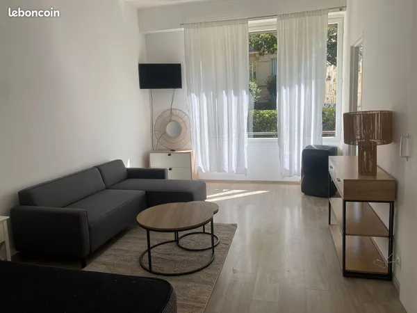 Studio meublé 31 m2 - Bail étudiant ou mobilité exclusivement
