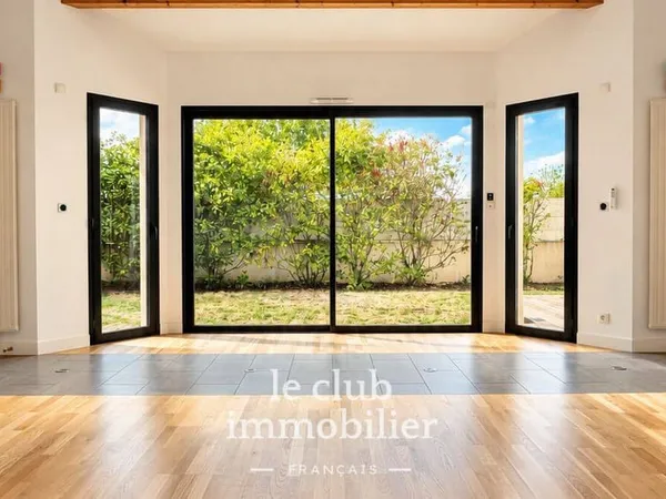 Maison 7 pièces 183 m²