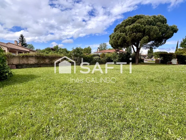 Terrain constructible viabilisé à Pibrac