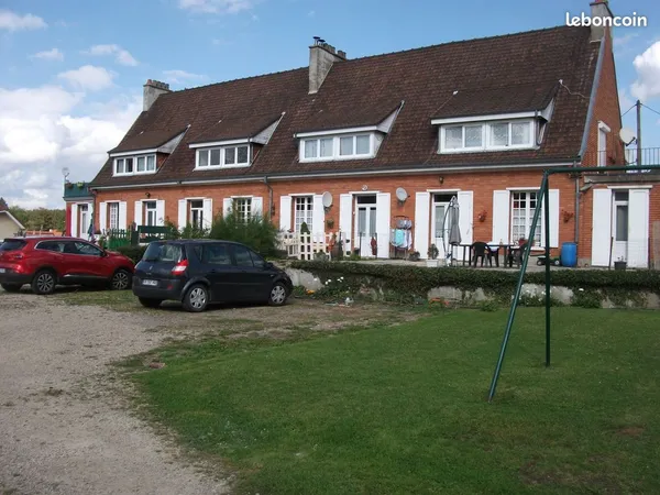 Maison 22 pièces à fort potentiel