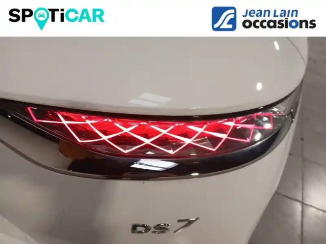 Ds Ds 7 ds7 crossback hybride e-tense 300 eat8 4x4 — photo 17
