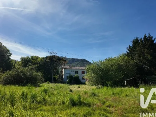 Maison 9 pièces 100 m²