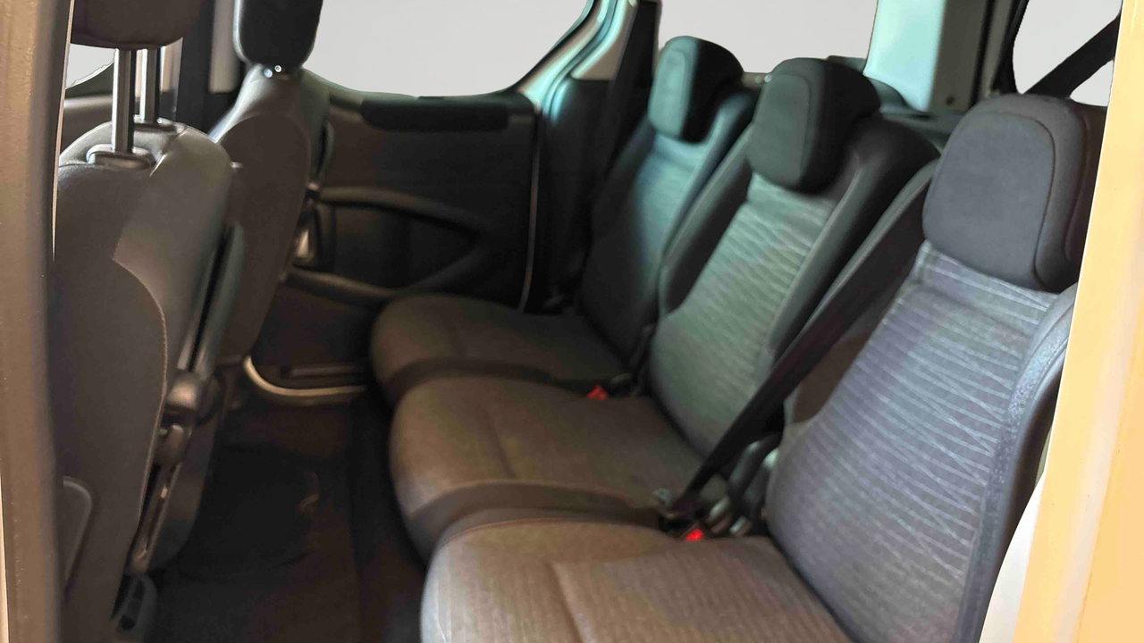 Citroen Berlingo Multispace BlueHDi 100 S&amp;S BVM5 — photo 12