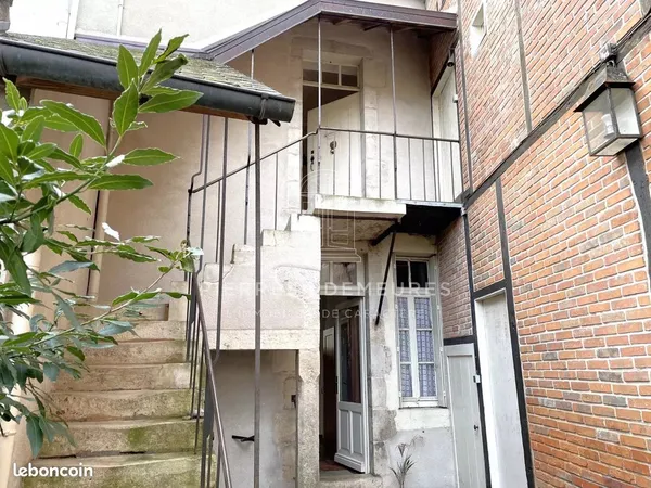 Maison 9 pièces 70 m²