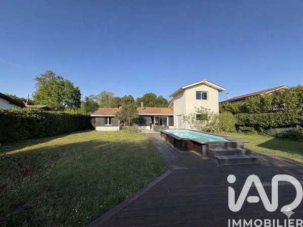 Maison 6 pièces 150 m²