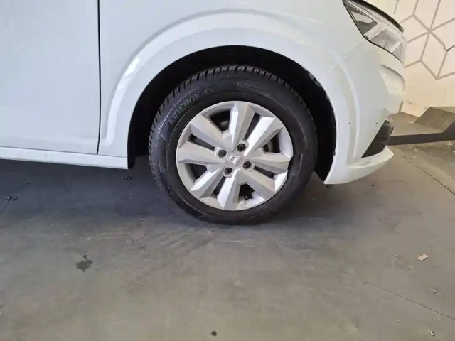 Dacia Sandero sce 65 - 22 — photo 5