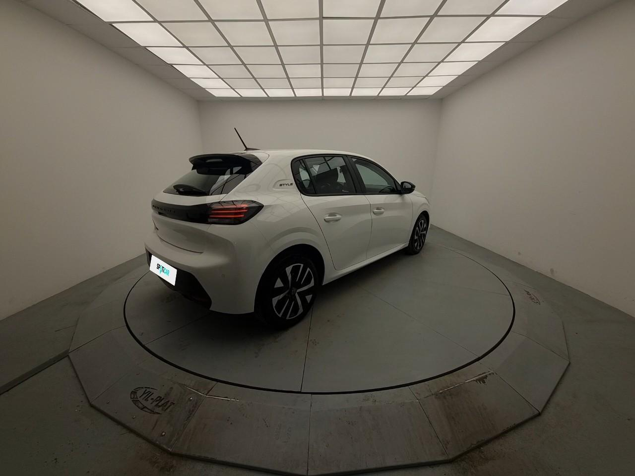Peugeot 208 100 s&s bvm6 style — photo 5