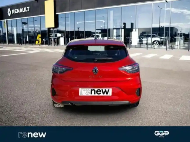Renault Clio 1.5 blue dci 100ch evolution - 24 — photo 5