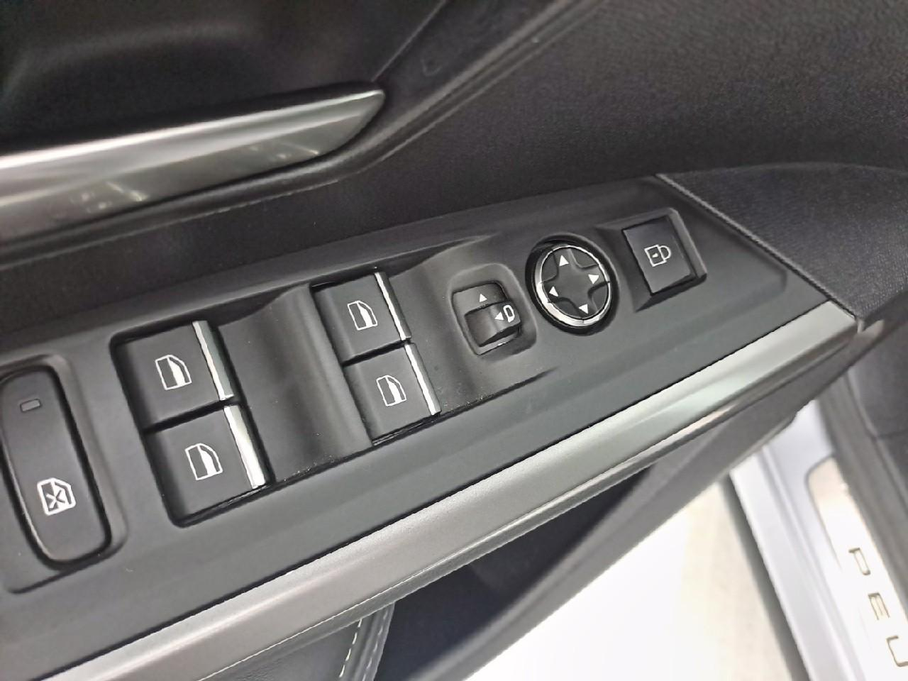 Peugeot 3008 hybrid 145 e-dcs6 gt — photo 21