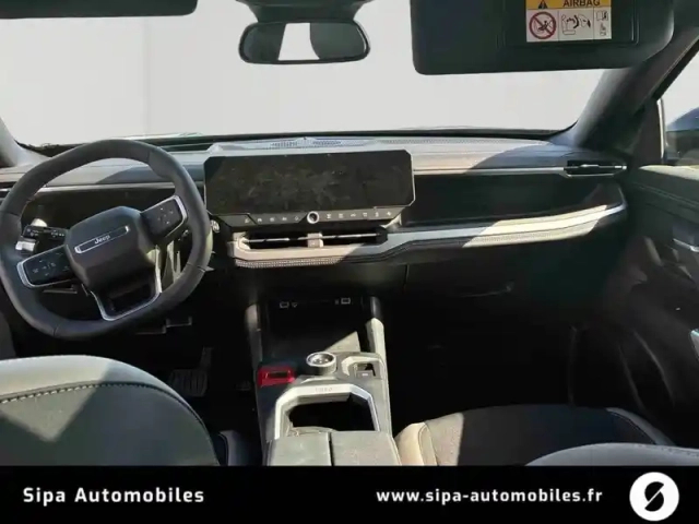 Jeep Compass 157 kw 4x2 — photo 17