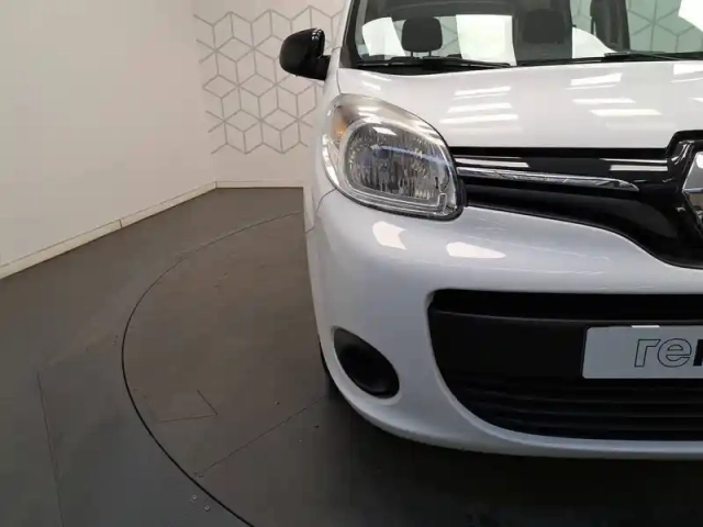 Renault Kangoo blue dci 80 — photo 9