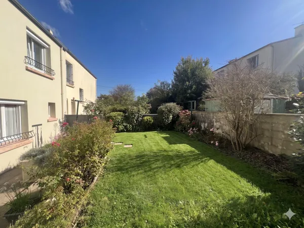 BREST - LAMBEZELLEC - Maison familiale avec jardin exposé SUD-OUEST - Coup de coeur