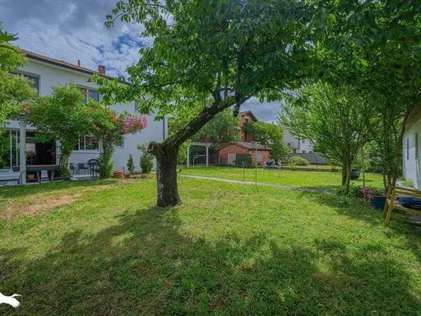 Maison 5 pièces 191 m²