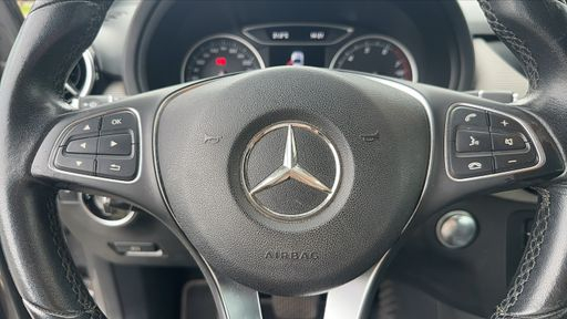 Mercedes Classe B 180 122 7G-DCT - Inspiration – 2018 – 89870 km – Essence – Boîte Automatique — photo 7