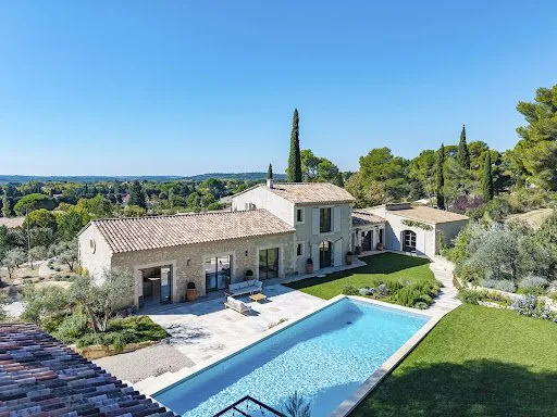 Propriété 340 m²