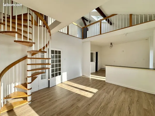 Duplex 6 pièces 133 m²