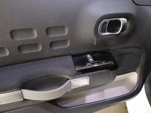 Citroën C3 bluehdi 100 s&amp;s bvm5 — photo 62