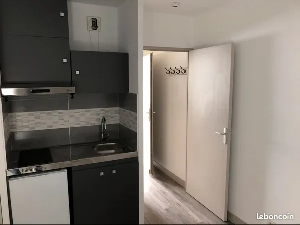 STUDIO 21m2