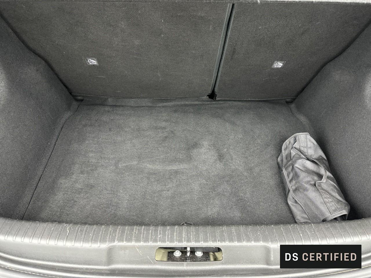 Ds Ds 3 crossback puretech 155 eat8 performance line+ — photo 14