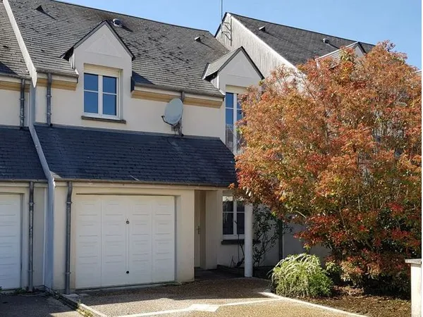 Charmante maison 93 m² - Quartier prisé du Parc de l'Hermitage - Fleury-les-Aubrais