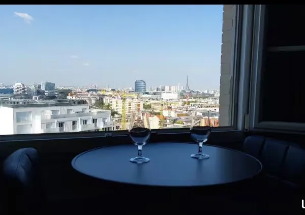 Appartement Bail Mobilité à Issy Les Moulineaux - 2 mois: 26 Octobre - 23 Décembre 2026