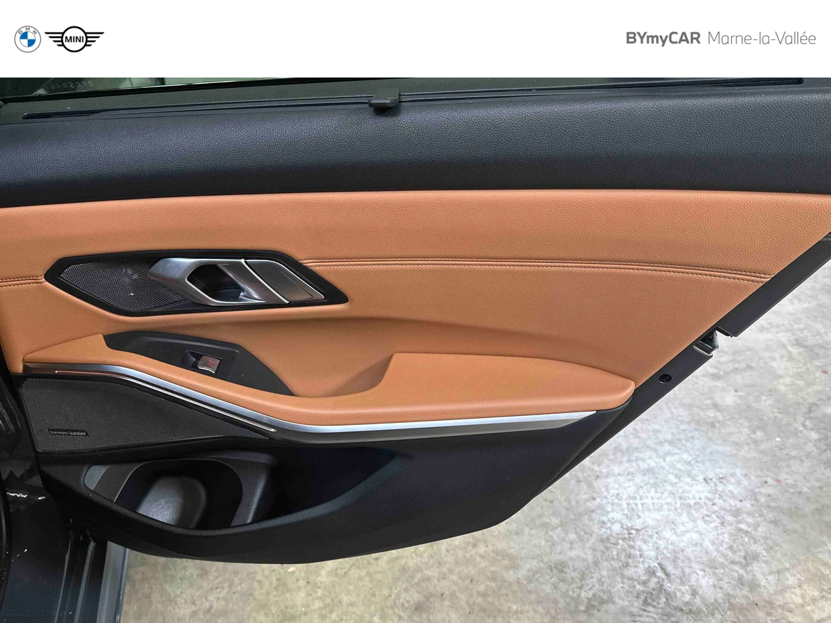 BMW Touring 320d 190 ch BVA8 — photo 25