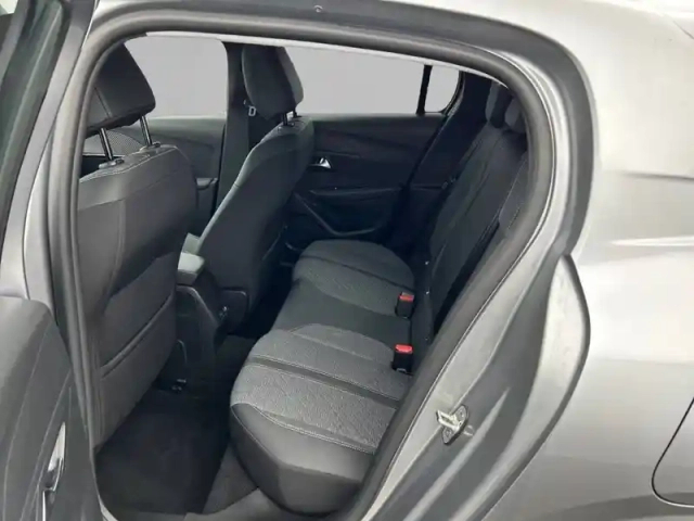 Peugeot 208 hybrid 110 ch e-dcs6 — photo 12