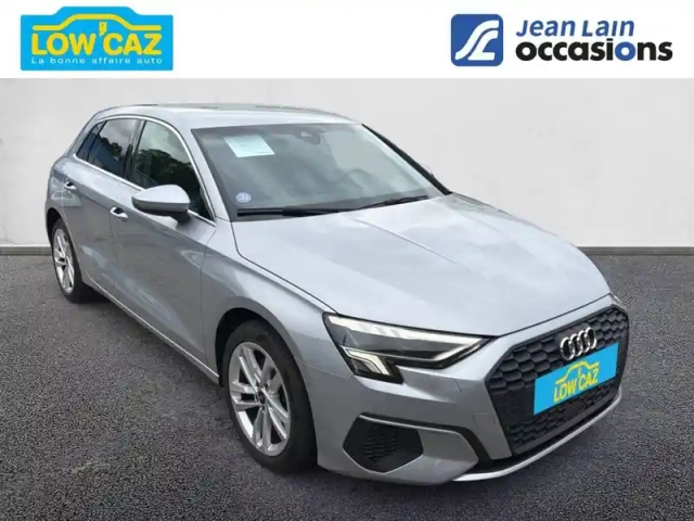 Audi A3 sportback 40 tfsie 204 s tronic 6 — photo 3