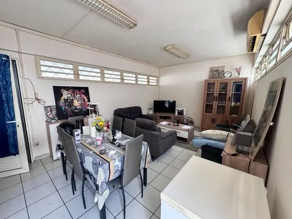 ACCORD IMMOBILIER - T2 LOUER ST PIERRE CENTRE