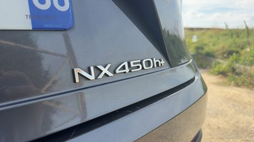 Lexus NX 450h+ 2.5 VVT-i 309 Plug in Hybrid CVT - Executive – 2022 – 73653 km – Hybride rechargeable – Boîte Automatique — photo 17