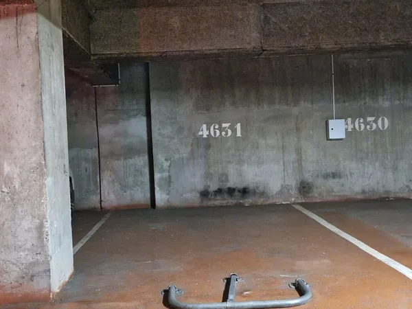 Place parking en sous-sol
