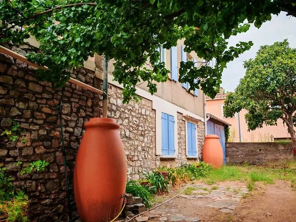 Location appartement 1er etage de villa