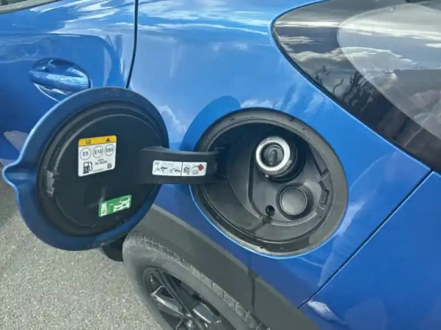Ford Puma 1.0 flexifuel 125ch s&amp;s mhev titanium — photo 28