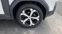 Dacia Duster 1.0 ECO-G 100ch Journey 4x2 — photo 20