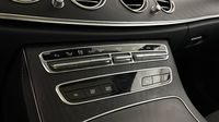 Mercedes Classe E 300 d e Hybrid EQ 197+129ch AMG Line 9G-Tronic — photo 29