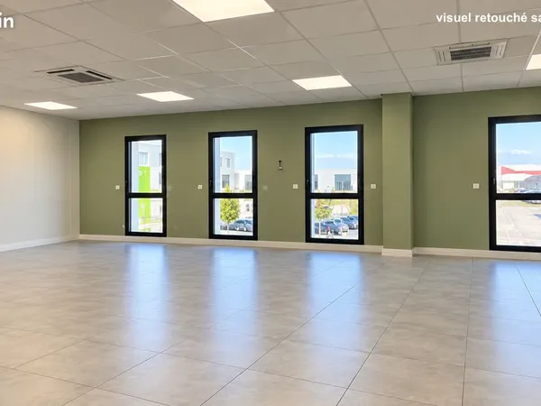 BUREAUX À LOUER 125 m² - DÉCINES-CHARPIEU - PARKING PRIVATIF