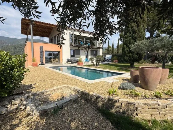 Maison 6 pièces 170 m²