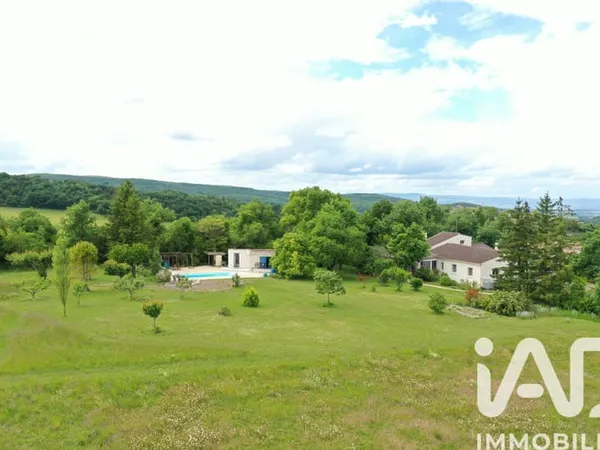Vente Maison de campagne 9 pièces