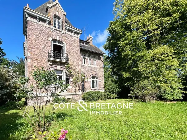 Maison de luxe 12 pièces 248 m²