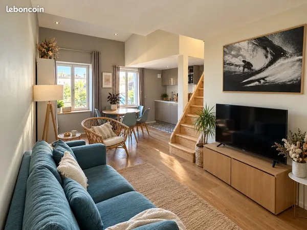 Très bel appartement t2 Bis meublé chartrons