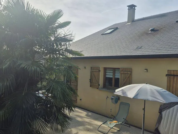 Maison 9 pièces 115 m²