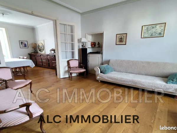 Maison 6 pièces 142 m²