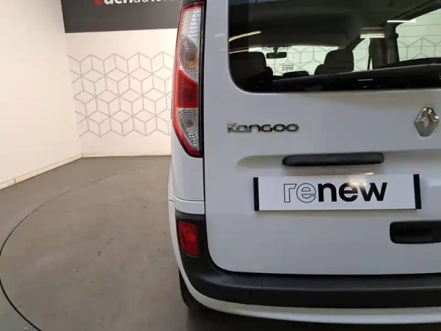 Renault Kangoo blue dci 80 — photo 11