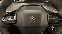 Peugeot 2008 1.2 PureTech 100ch S&S Style — photo 25